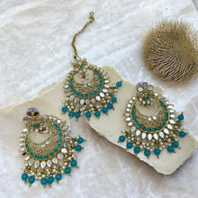 Load image into Gallery viewer, Chandbali Mirror Earrings Set with Maangtikka Set
