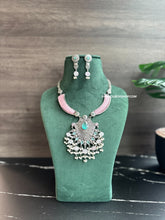 Load image into Gallery viewer, German silver Mint Pink Hasli Necklace set
