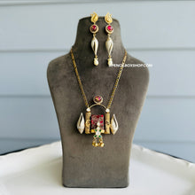 Load image into Gallery viewer, Kundan Ruby Natural Stone Afghani German Silver Pendant necklace set
