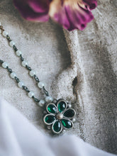 Load image into Gallery viewer, German silver Green Pachi Kundan Small Flower Pendant necklace
