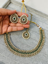 Load image into Gallery viewer, Ishani Green Polki Simple Dainty Necklace set with maangtikka
