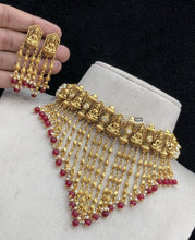 Load image into Gallery viewer, Ruby Lakshmi ji Pearl Guttapusalu Pearls choker Temple Necklace set Jewelry
