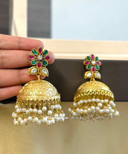 Load image into Gallery viewer, Pachi Kundan Green Ruby Big Pearl Brass Jhumka earrings
