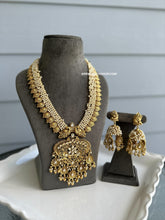 Load image into Gallery viewer, Long Heavy Flower Kundan Hanging Pearl Drop Statement Premium Necklace set
