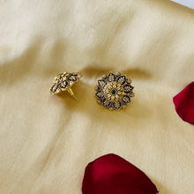 Load image into Gallery viewer, Golden Kundan Flower golden Stud earrings
