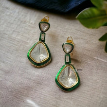 Load image into Gallery viewer, Uncut Kundan Green Enamel Kareena kapoor inspired Earrings
