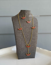 Load image into Gallery viewer, Long Delicate Jadau kundan dainty necklace set
