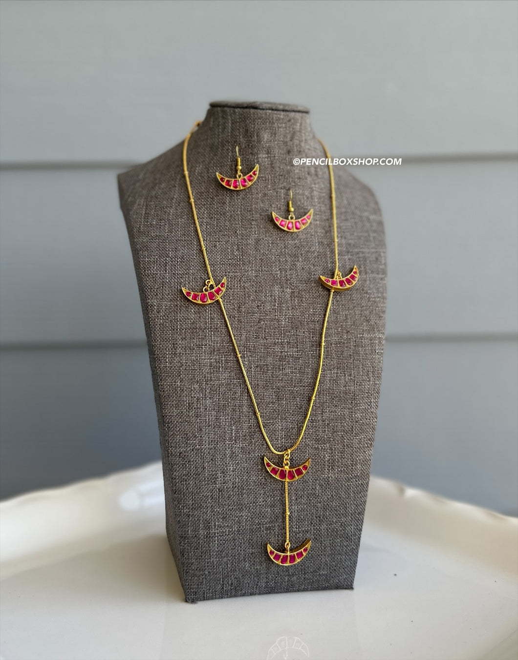 Long Delicate Jadau kundan dainty necklace set