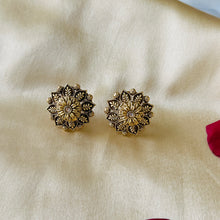 Load image into Gallery viewer, Golden Kundan Flower golden Stud earrings
