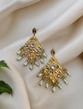 Load image into Gallery viewer, Tayani Amrapali white pearl Dual Tone 18k Gold plated Earrings
