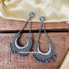 Load image into Gallery viewer, German silver Long Solid Dangling Earrings
