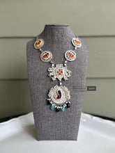 Load image into Gallery viewer, Fusion Pachi kundan German Silver Necklace
