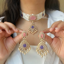 Load image into Gallery viewer, Purple pink Doublet Tayani 22k gold plated choker necklace set
