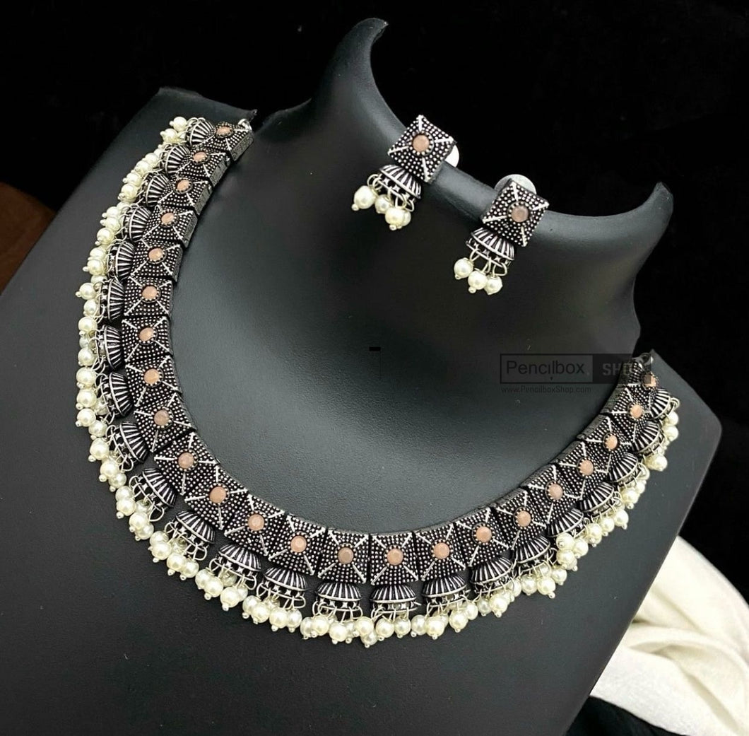 German silver stone simple pearl sleek necklace set