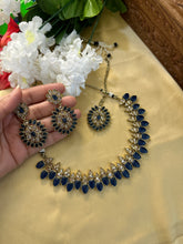 Load image into Gallery viewer, Jiya golden antique blue Kundan Polki Necklace Set with Maangtikka
