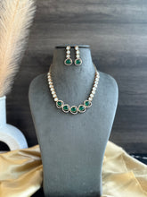 Load image into Gallery viewer, Gold plated Green Premium moissanite Dainty Stone Necklace set
