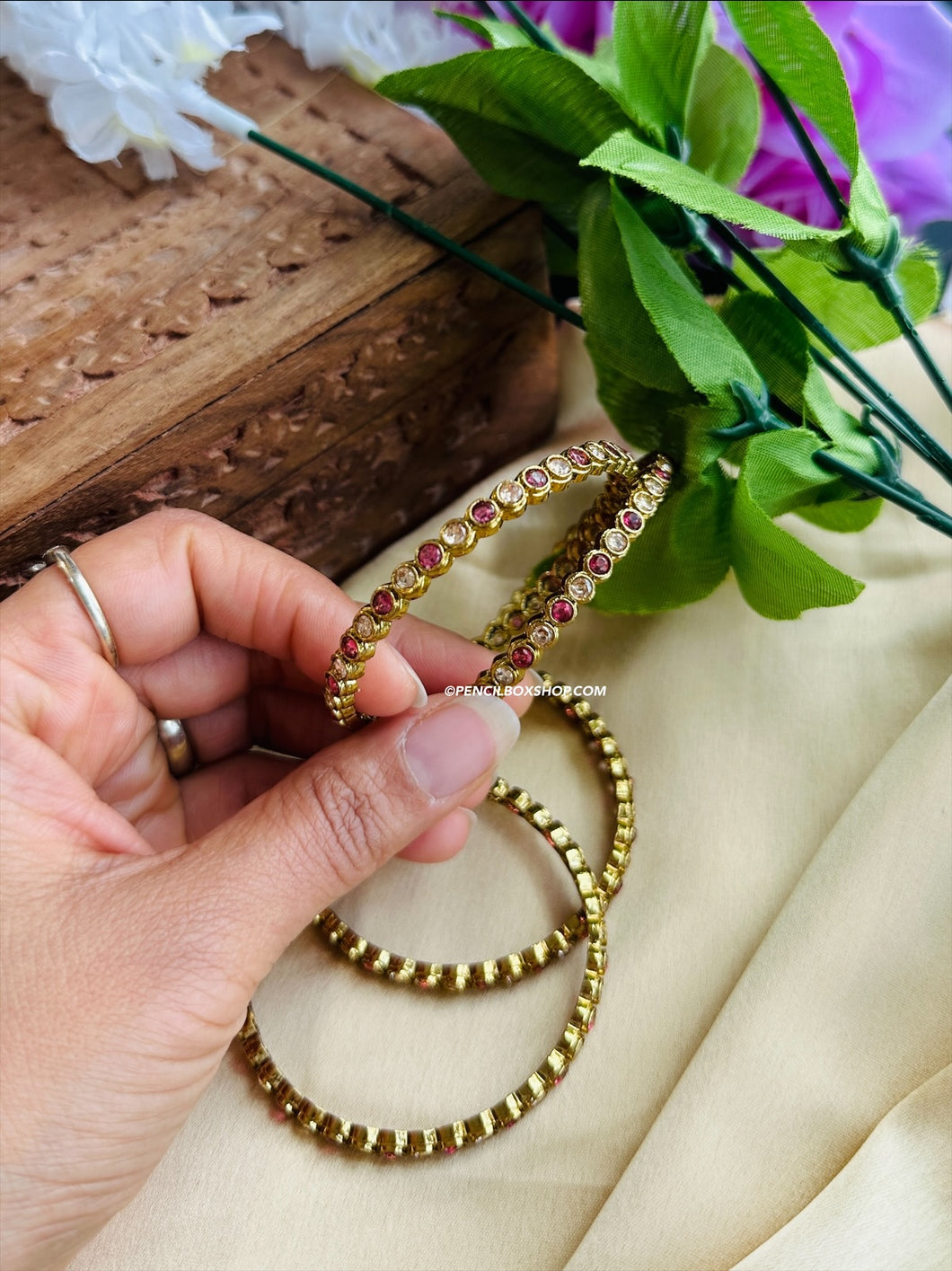 Ruby Polki Simple Golden Bangle set of 2