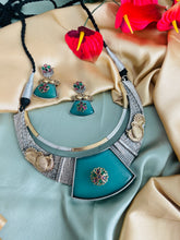 Load image into Gallery viewer, German Silver Dual Tone peacock Necklace  set
