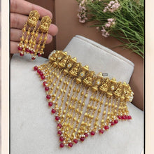 Load image into Gallery viewer, Ruby Lakshmi ji Pearl Guttapusalu Pearls choker Temple Necklace set Jewelry
