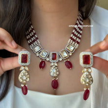 Load image into Gallery viewer, Kareena kapoor Dainty Uncut Kundan American Diamond Necklace set
