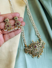 Load image into Gallery viewer, Long Pearl Golden Ruby Green Peacock kemp stone temple Necklace set
