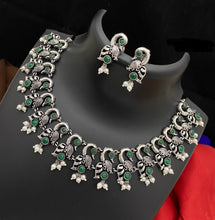 Load image into Gallery viewer, Peacock German silver sleek necklace set
