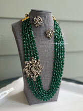 Load image into Gallery viewer, American Diamond peacock Green mala long Victorian Kundan Necklace set
