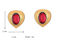 Load image into Gallery viewer, Heart Stone Gold border stud Earrings IDW
