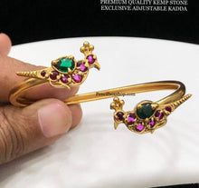 Load image into Gallery viewer, Real Kemp Stone peacock Multicolor Adjustable golden kada
