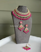 Load image into Gallery viewer, Hot Pink Kundan Tassel Hanging Necklace set with maangtikka
