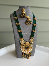 Load image into Gallery viewer, Baraat Green Golden Statement Designer Wedding Bride kundan Long Necklace set
