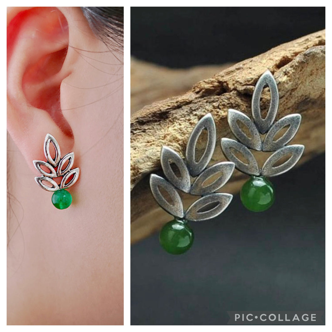 Natural Leaf Shape Green Stone stud earrings IDW