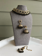 Load image into Gallery viewer, Black Golden Polki Pearl Choker Necklace Set with Maangtikka
