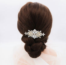 Load image into Gallery viewer, Rhinestone cz stone bridal pearl hair accessories
