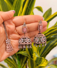 Load image into Gallery viewer, American Diamond Pink Jhumkas earrings with maangtikka
