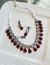 Load image into Gallery viewer, Kundan Rodium polish Victorian glass beads necklace set
